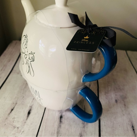 Rae Dunn Disney Princess Snow White "Original Princess" Tea Pot & Cup set. - Picture 2 of 5